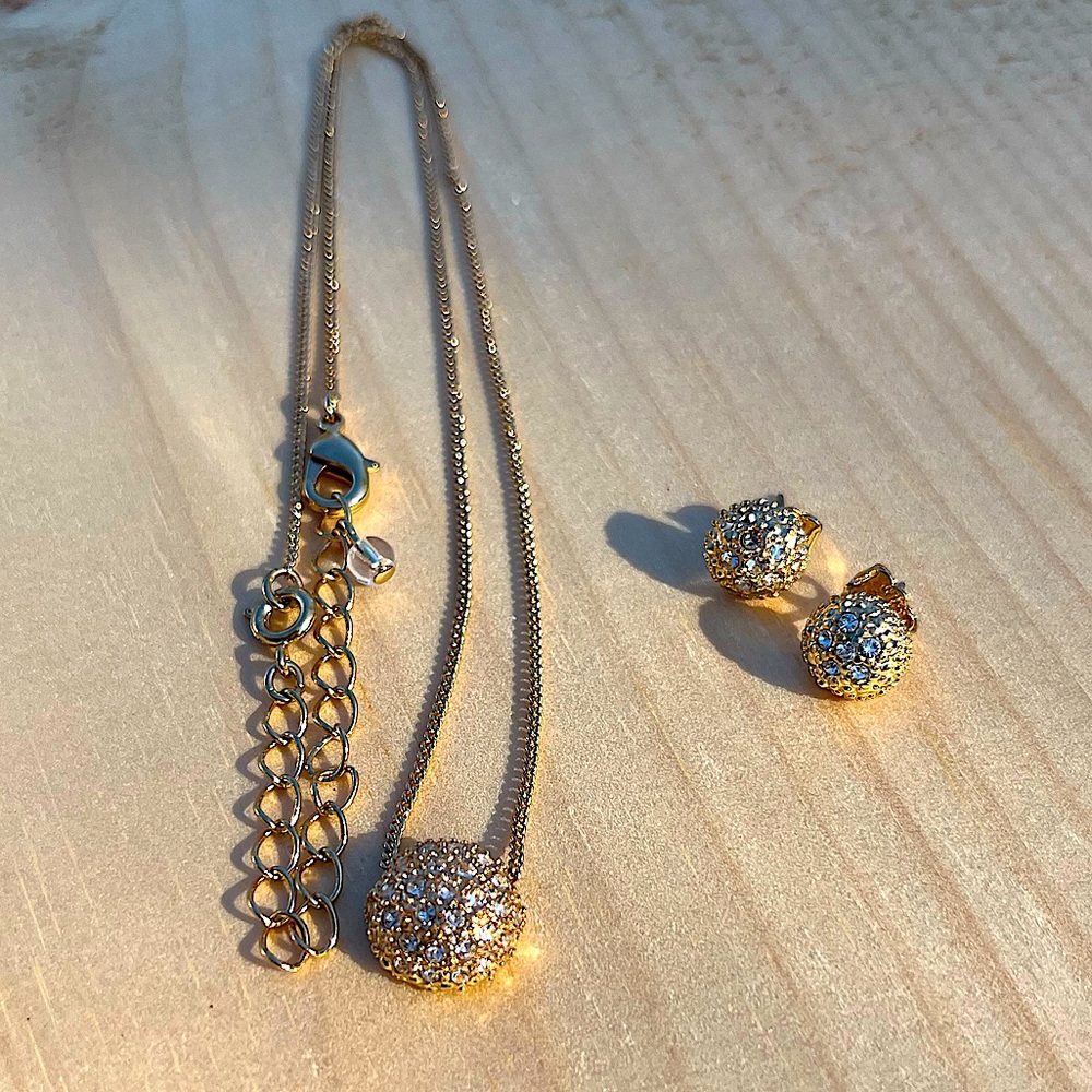Necklace + Earring Set
